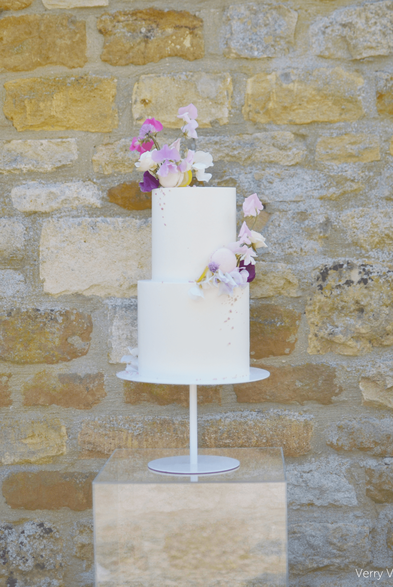 12" White Stiletto Cake Pedestal - Prop Options