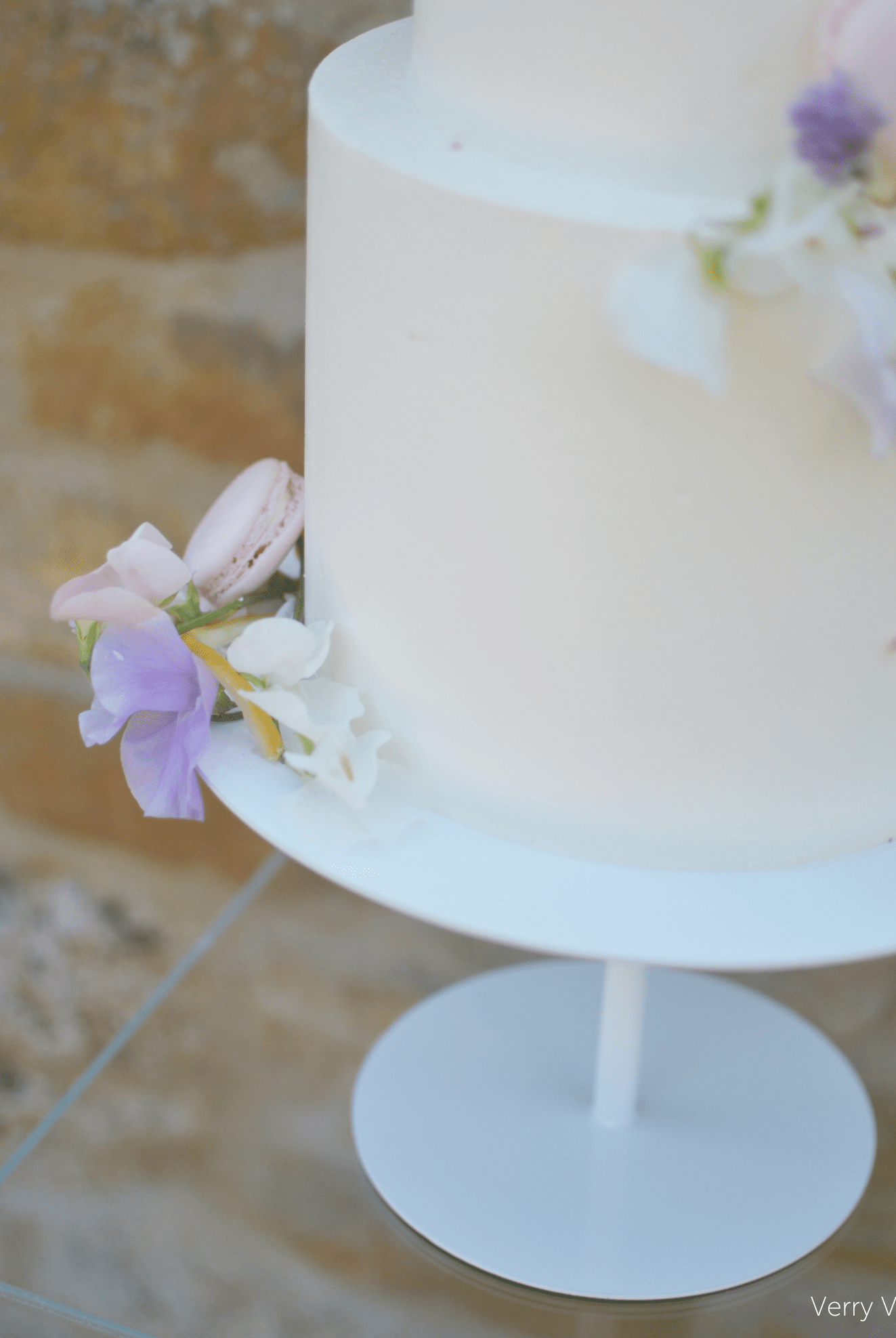 12" White Stiletto Cake Pedestal - Prop Options
