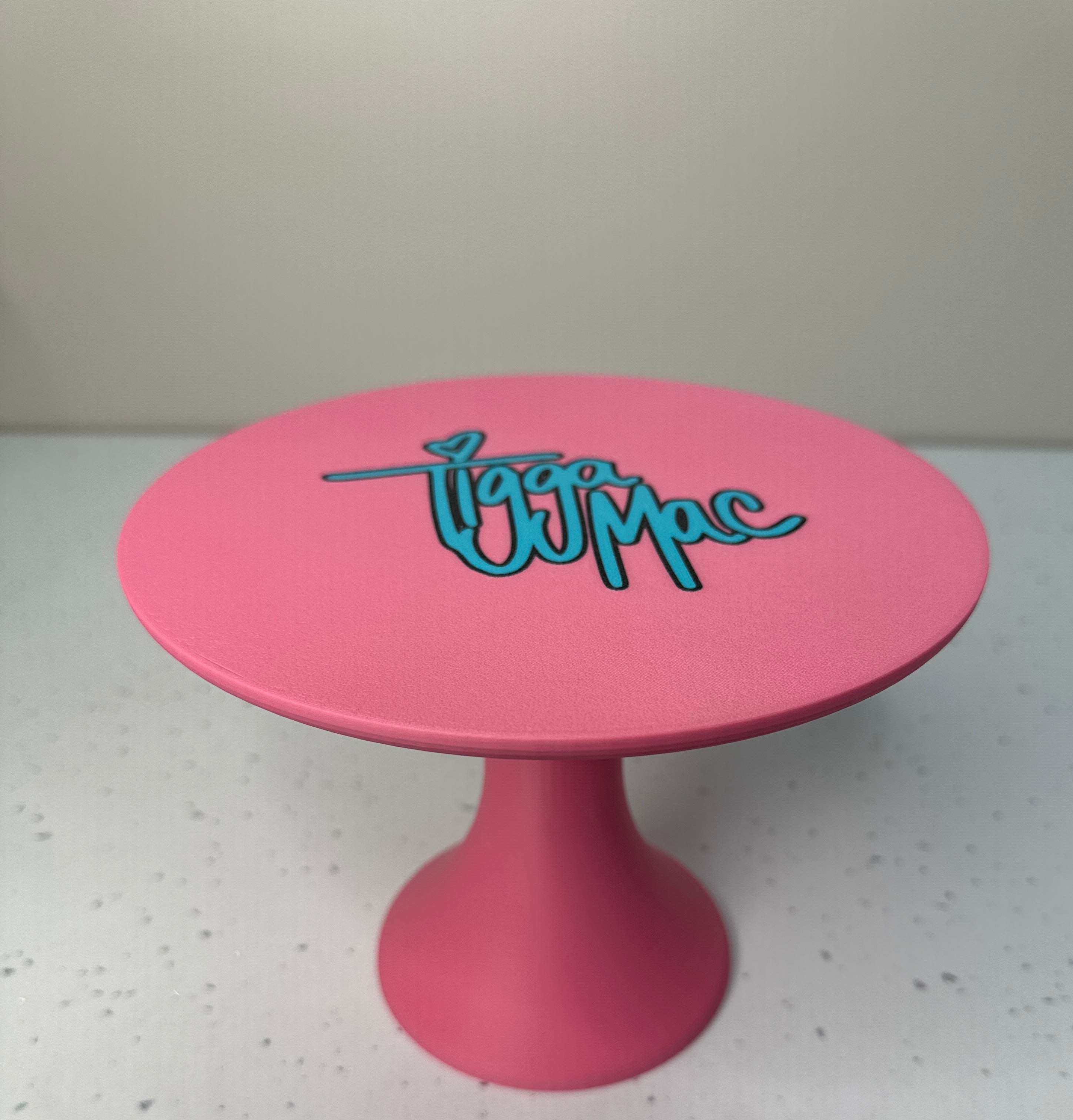 Outlet Tigga Mac Stand 8" - Pink - Prototype - Prop Options