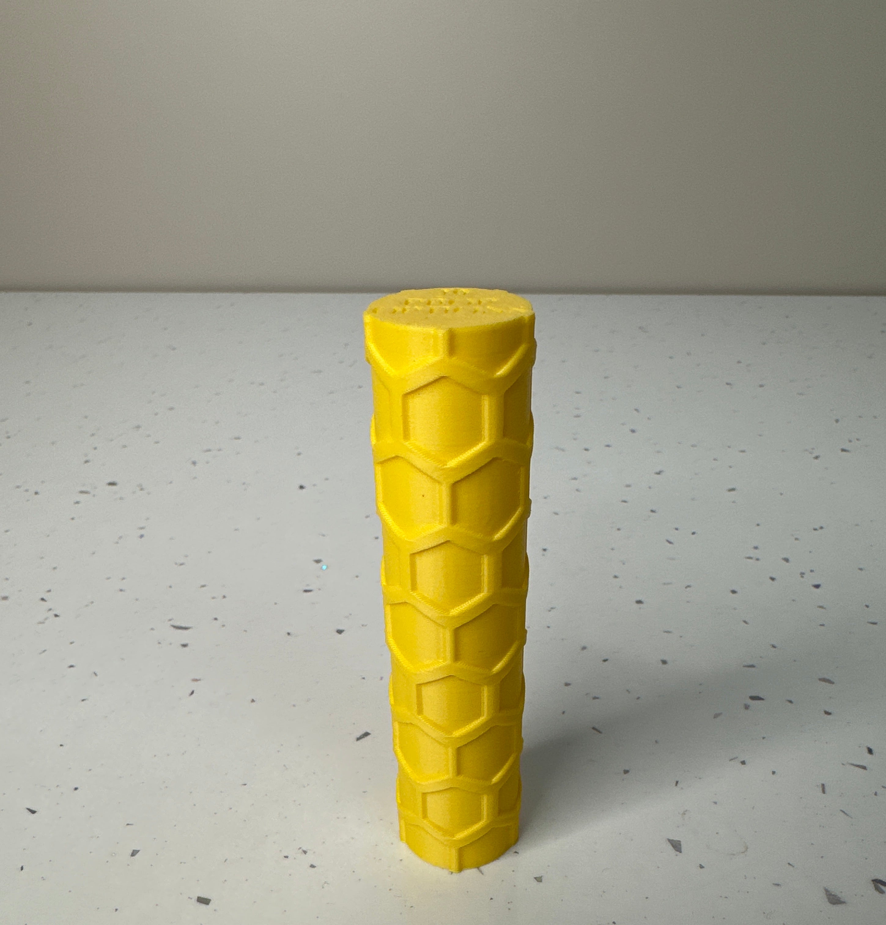 Outlet No.32 Honeycomb Rolling Pin - Mini - Yellow - Ex Display - Prop Options