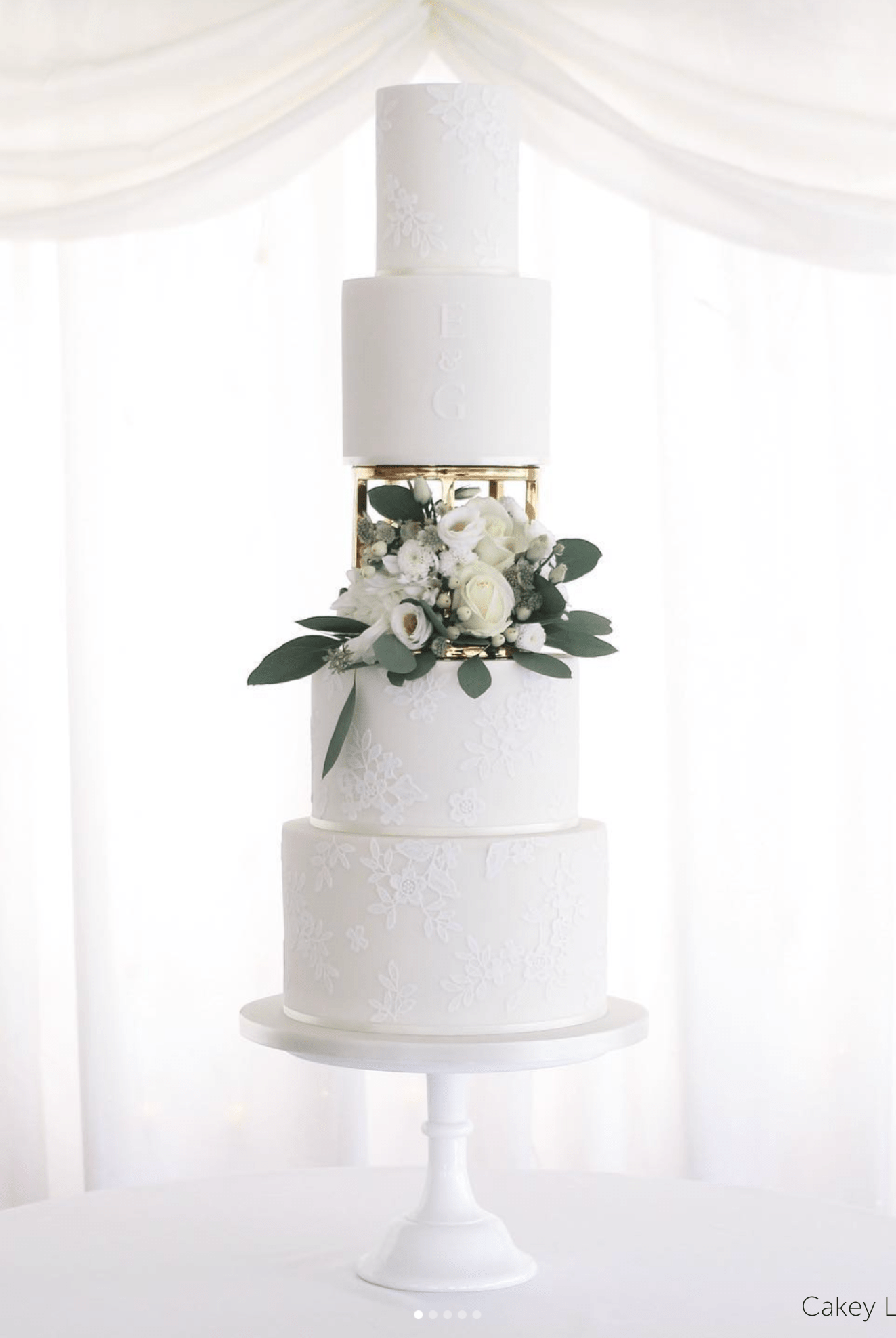 6" Round Metallic Cake Separator - Prop Options