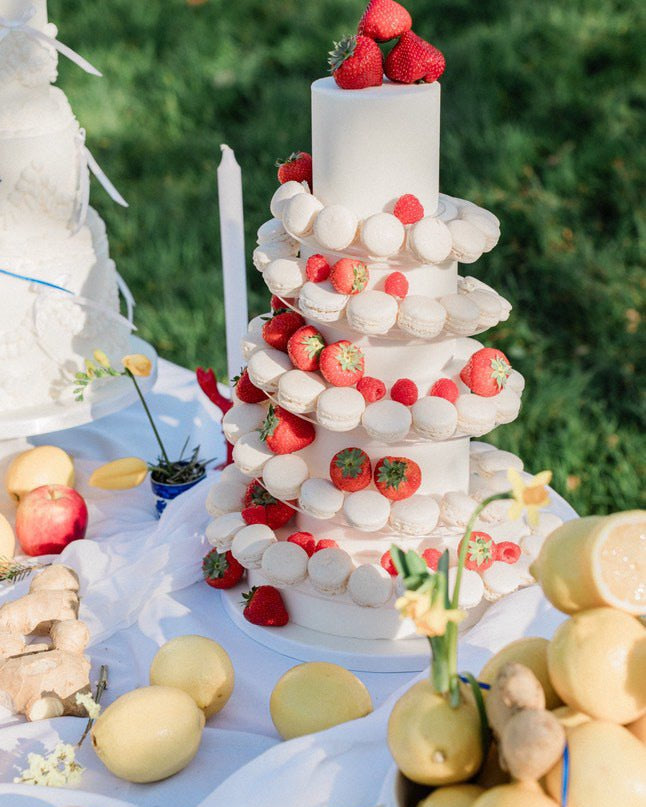 Cake Spiral™ - Acrylic Wrap for Tiered Cakes - Prop Options