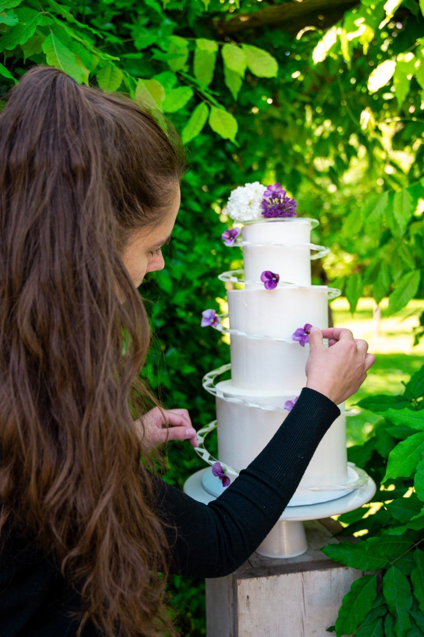 Cake Spiral™ - Acrylic Wrap for Tiered Cakes - Prop Options