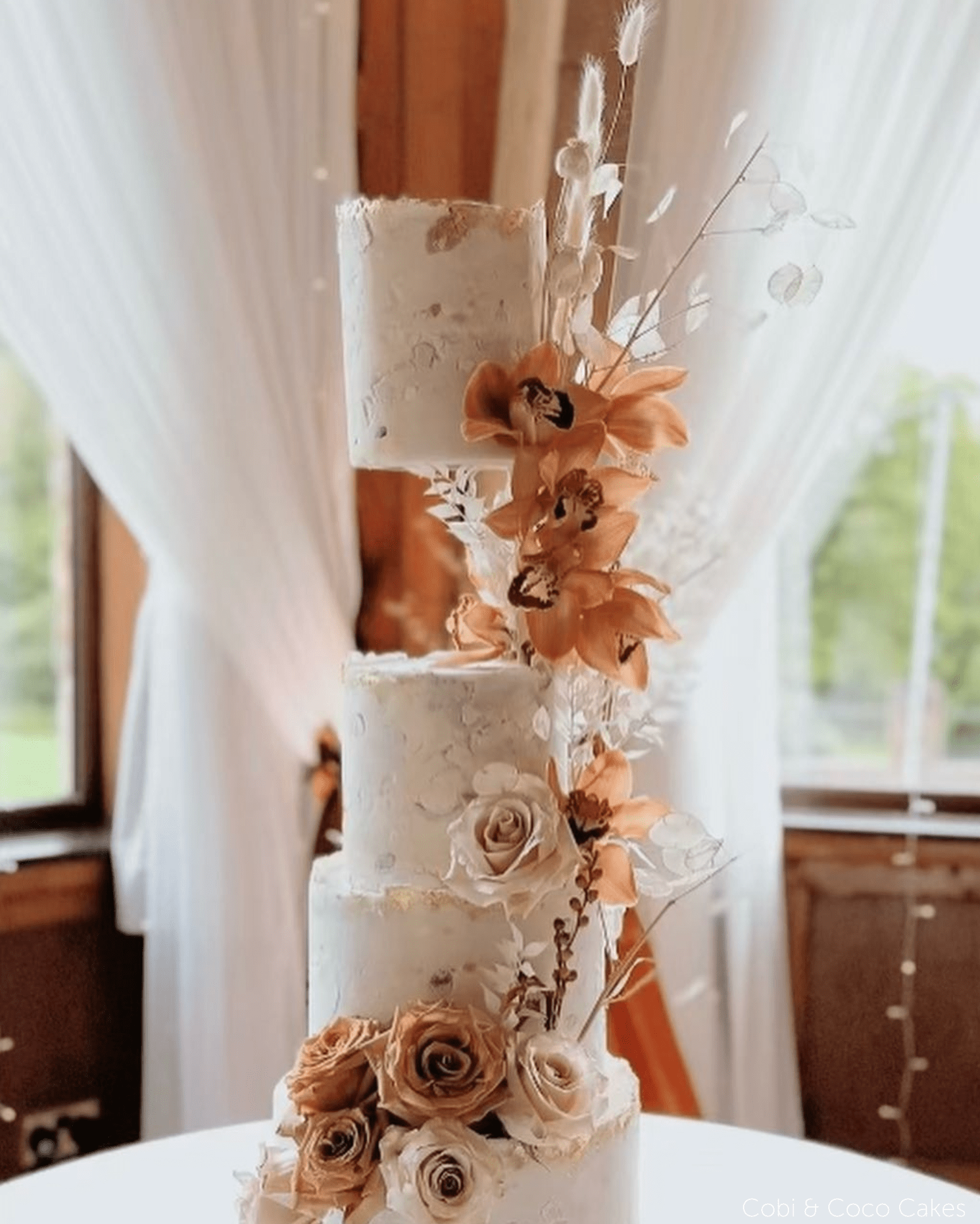 PropBundle - Round Floating Side Bar PropSecure® Cake Separator, Pins & Cake Board - Prop Options