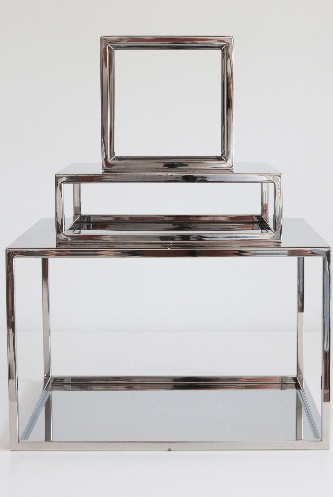 PropBundles - Set of Three - Square and Rectangle Metallic Cake Separators and 14" Plinth - Prop Options