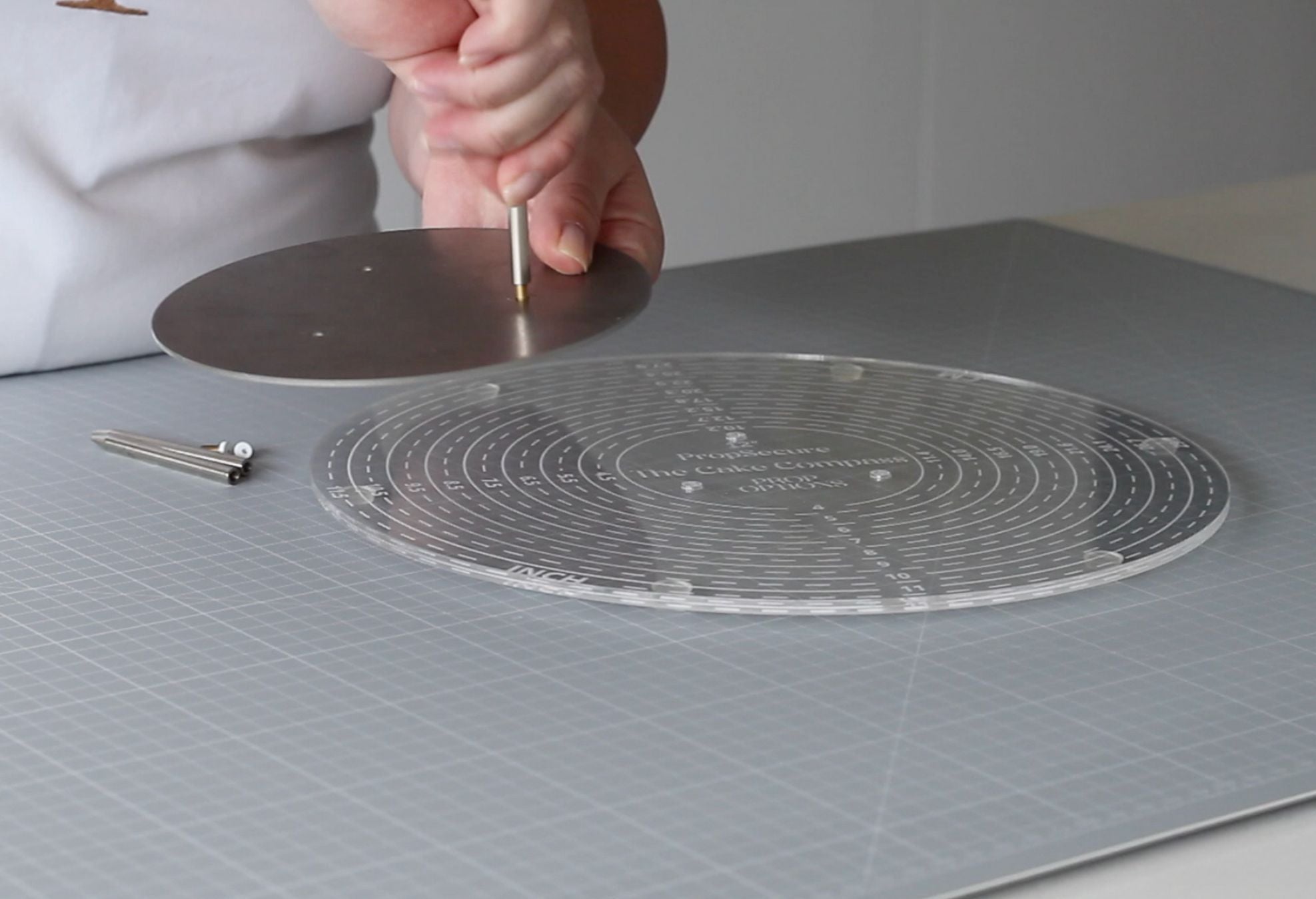 PropBundles - The Round Cake Compass PropSecure® Starter Kit - Prop Options