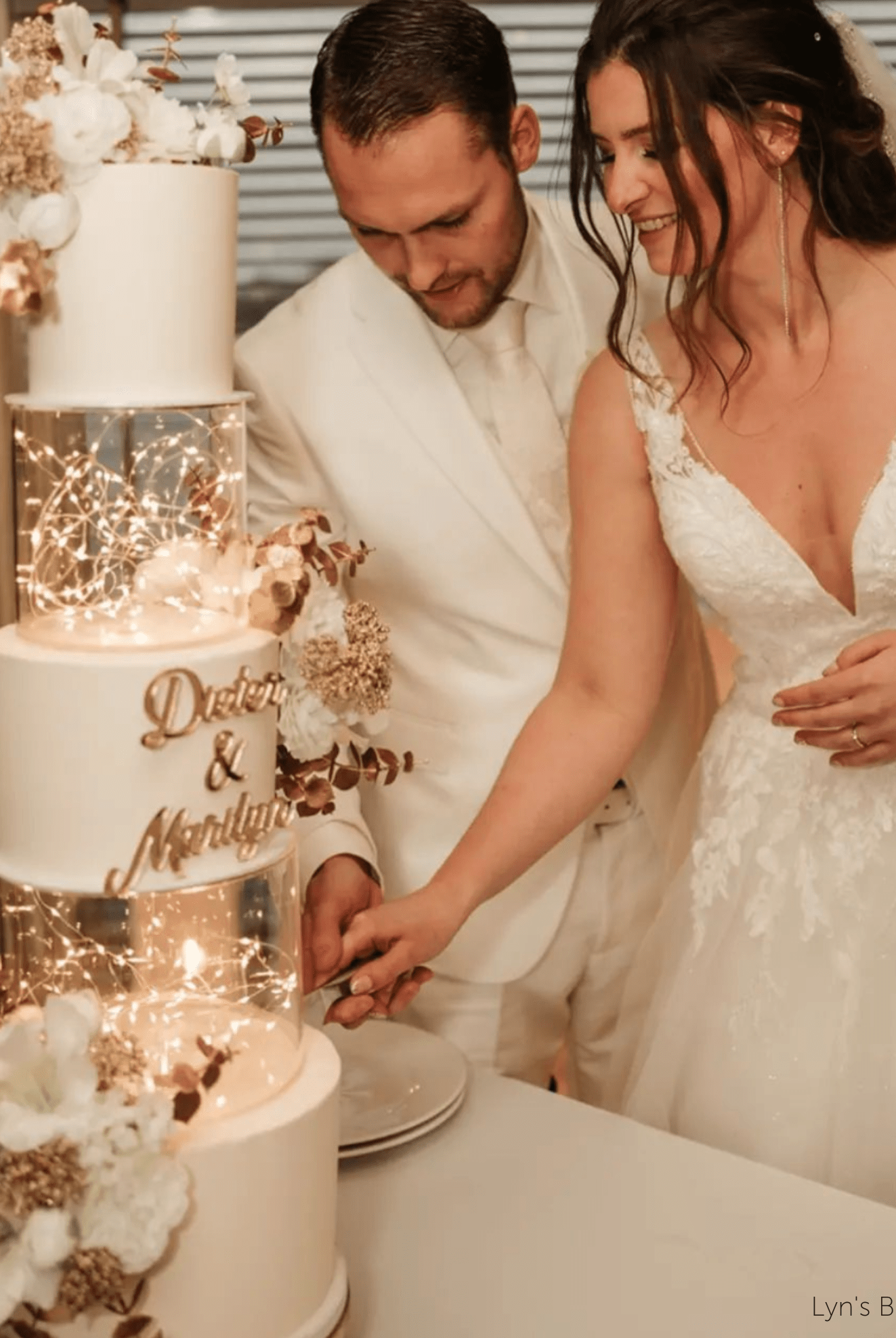 Round Acrylic Fillable Clear Tiers - Prop Options