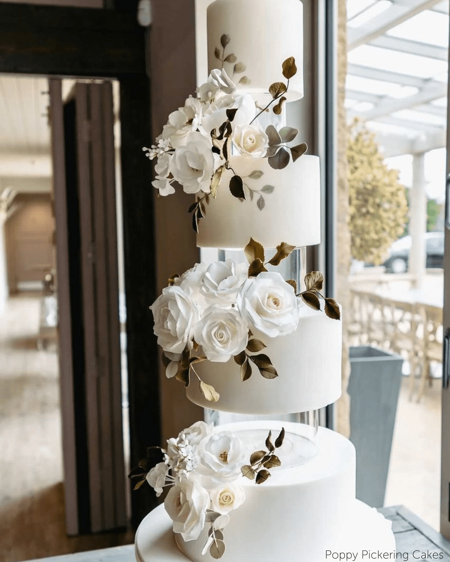 Round Acrylic Fillable Clear Tiers - Prop Options