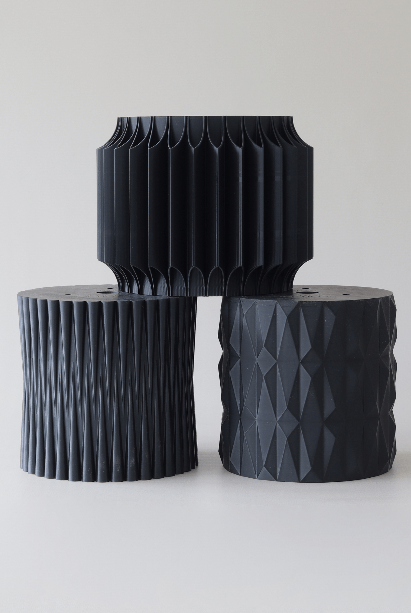 Round Fluted Cake Separator - Prop Options