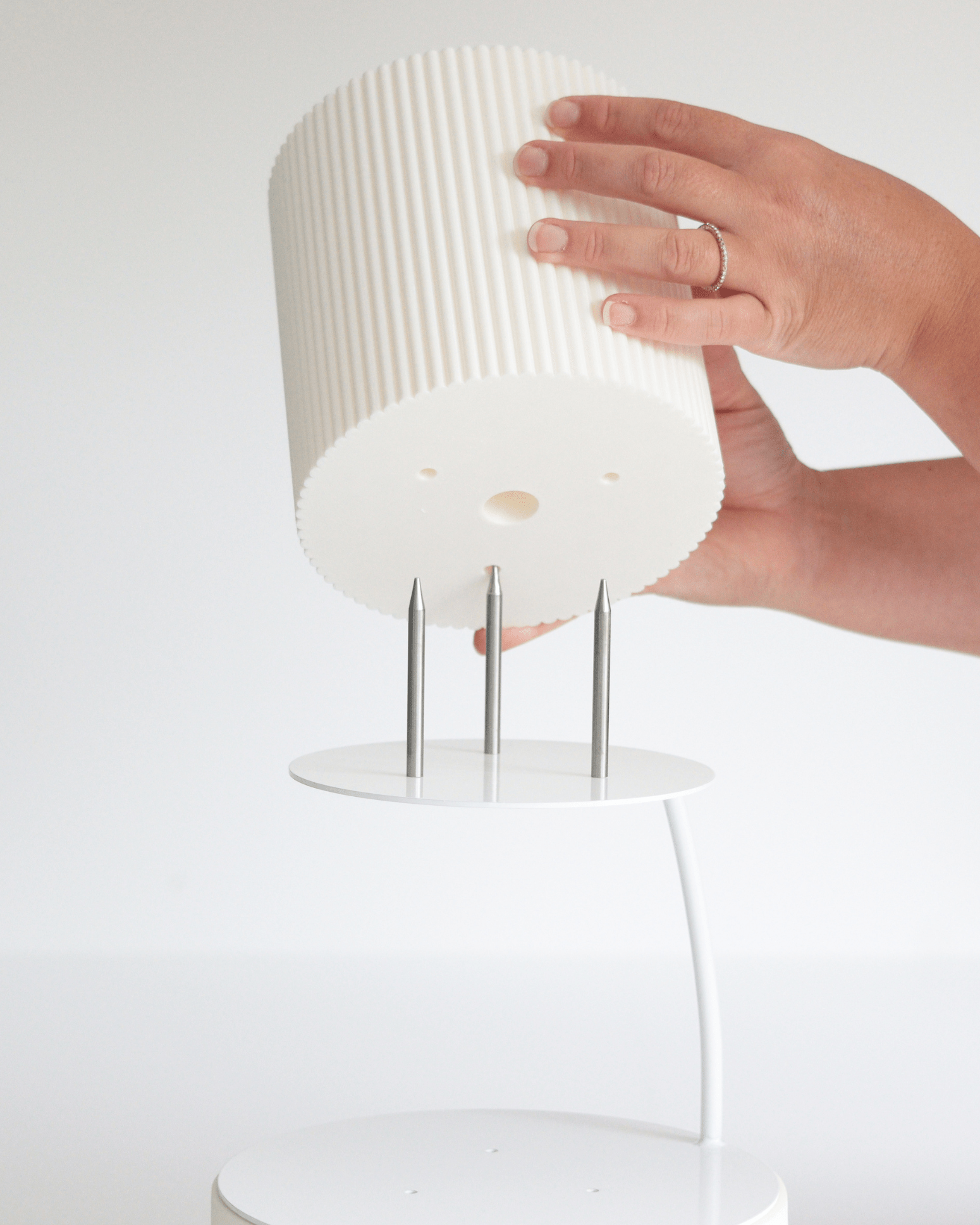 Round Reeded Cake Separator - Prop Options