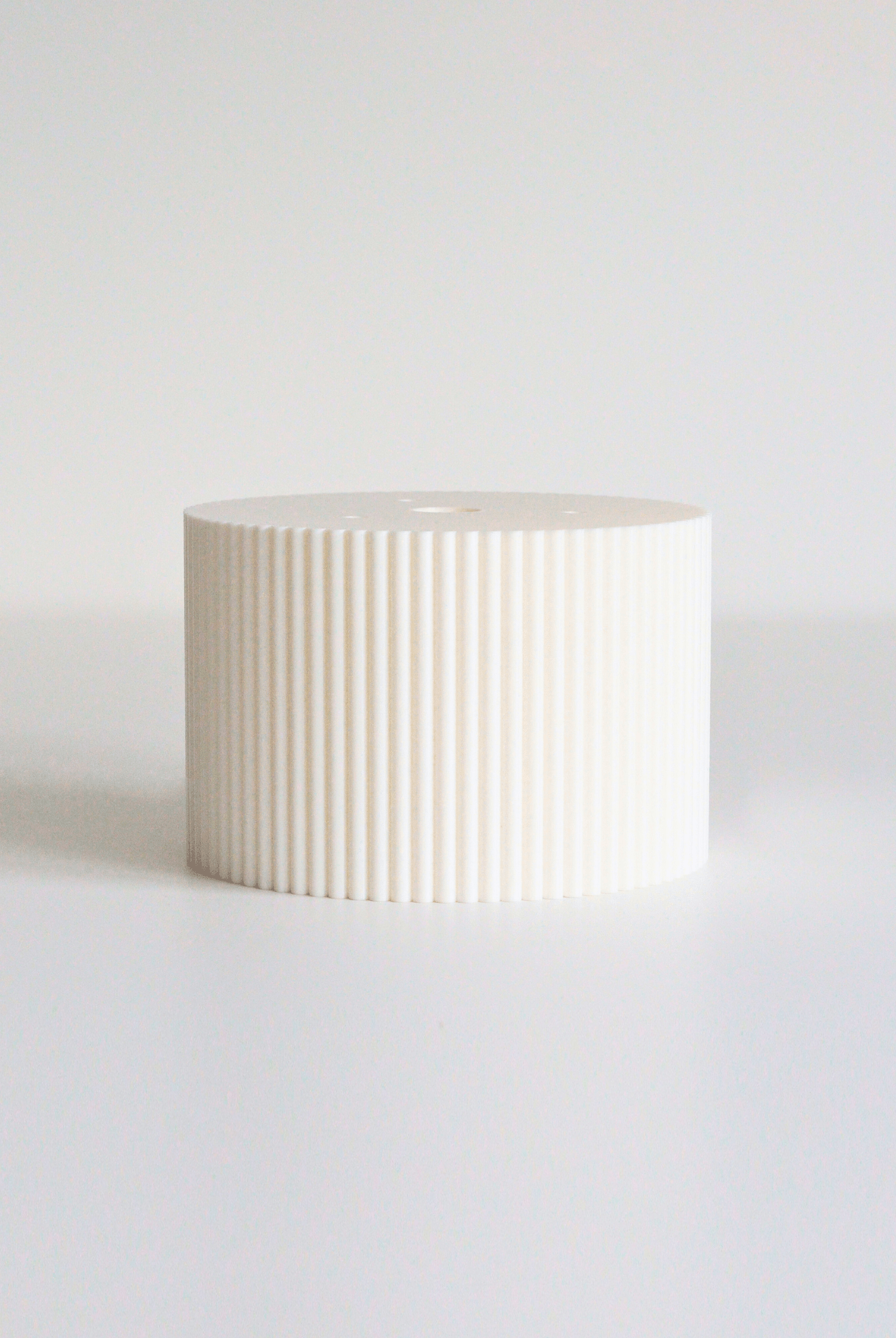 Round Reeded Cake Separator - Prop Options