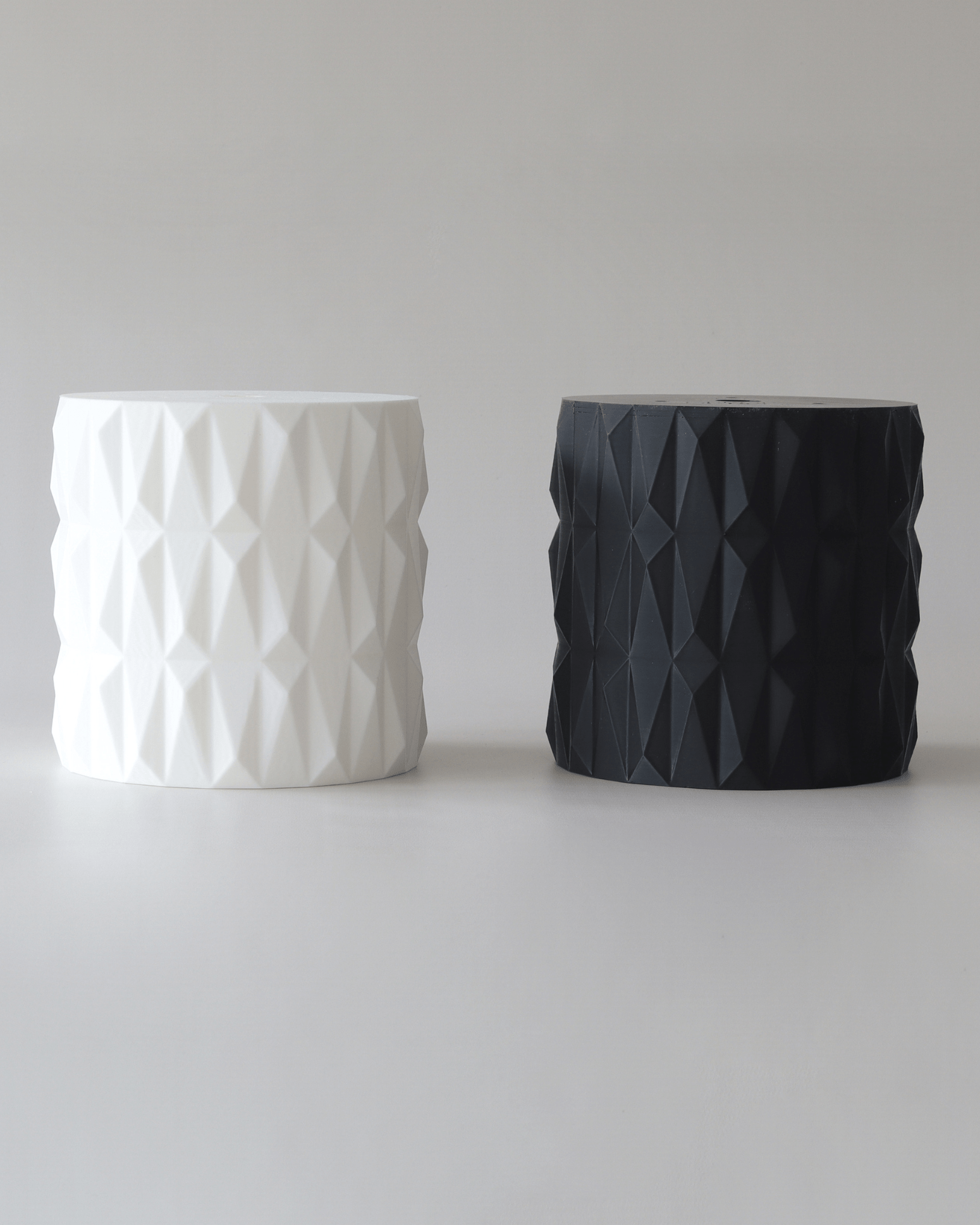 Round Studded Cake Separator - Prop Options