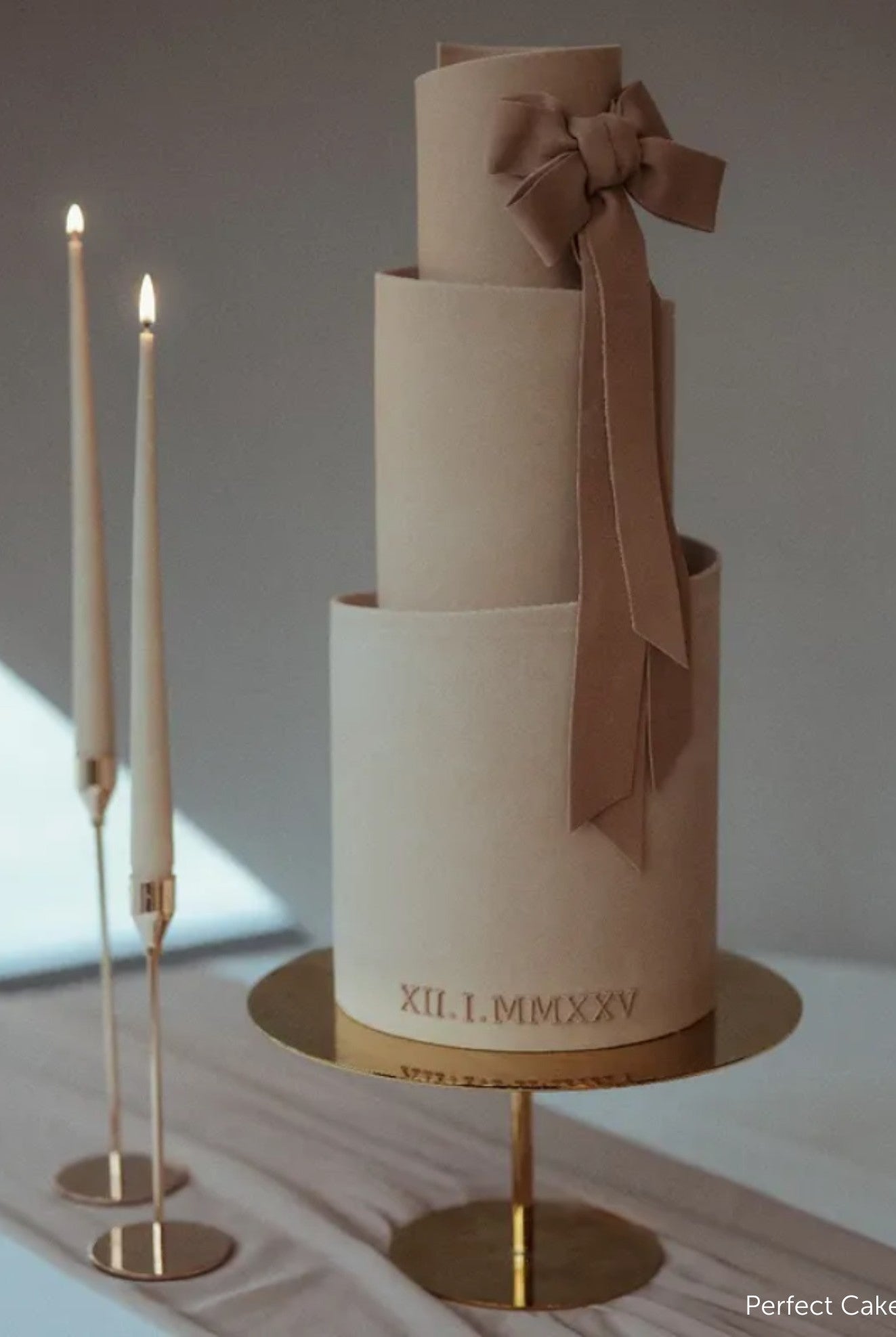 Special Edition 12" Gold Stiletto Cake Pedestal - Prop Options