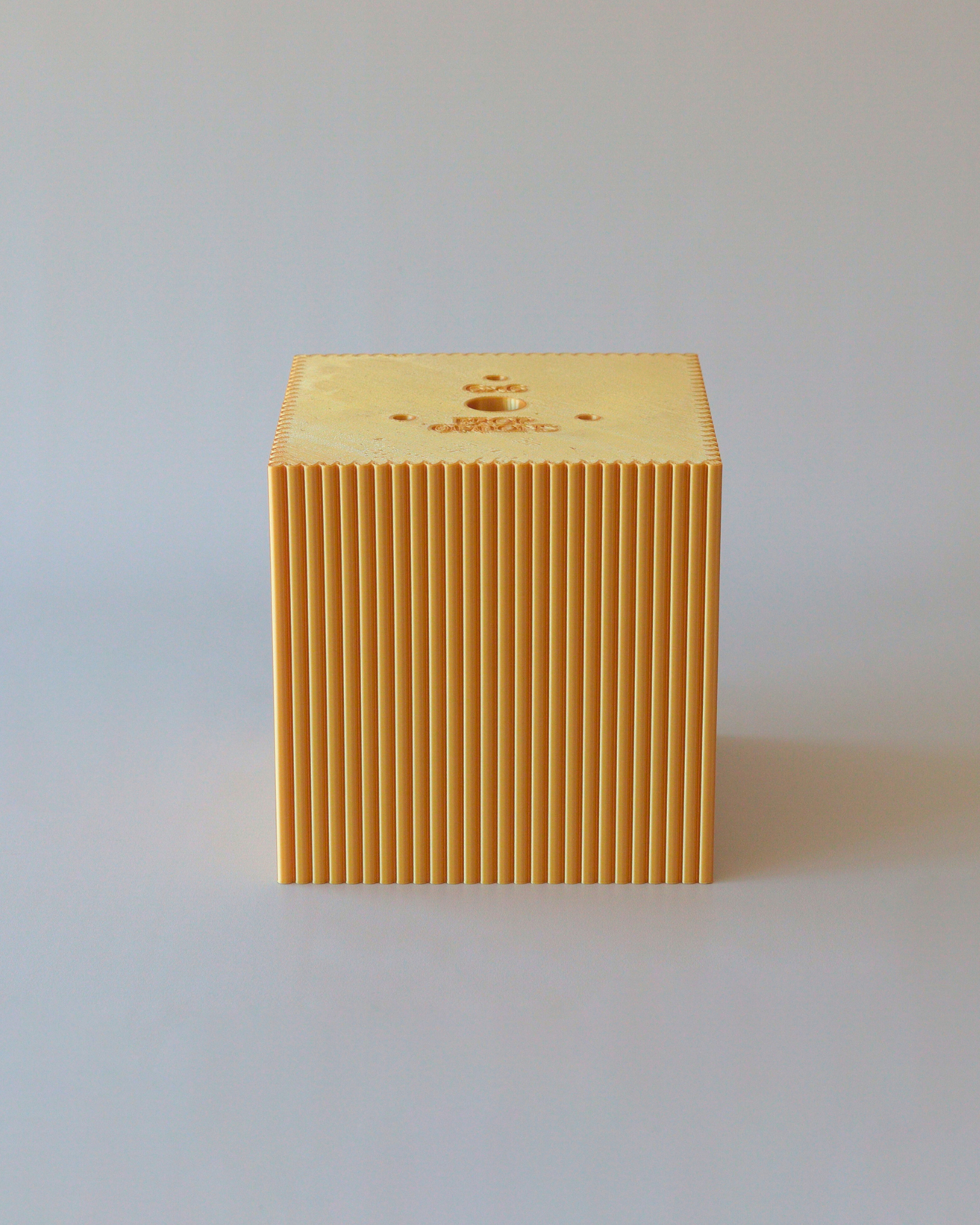 Square Reeded Cake Separator - Prop Options