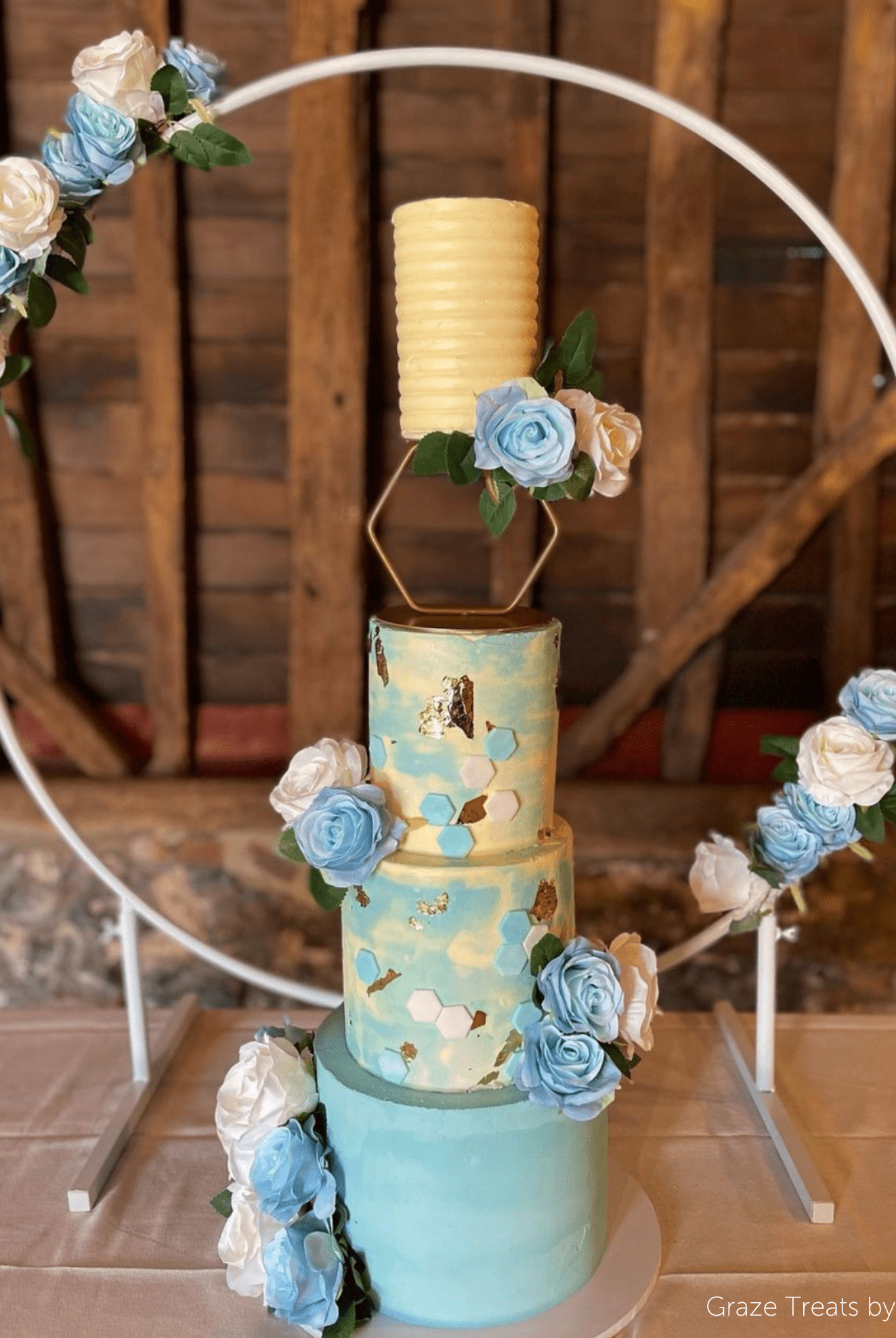 The Original Hexagon Tier Separator - Prop Options