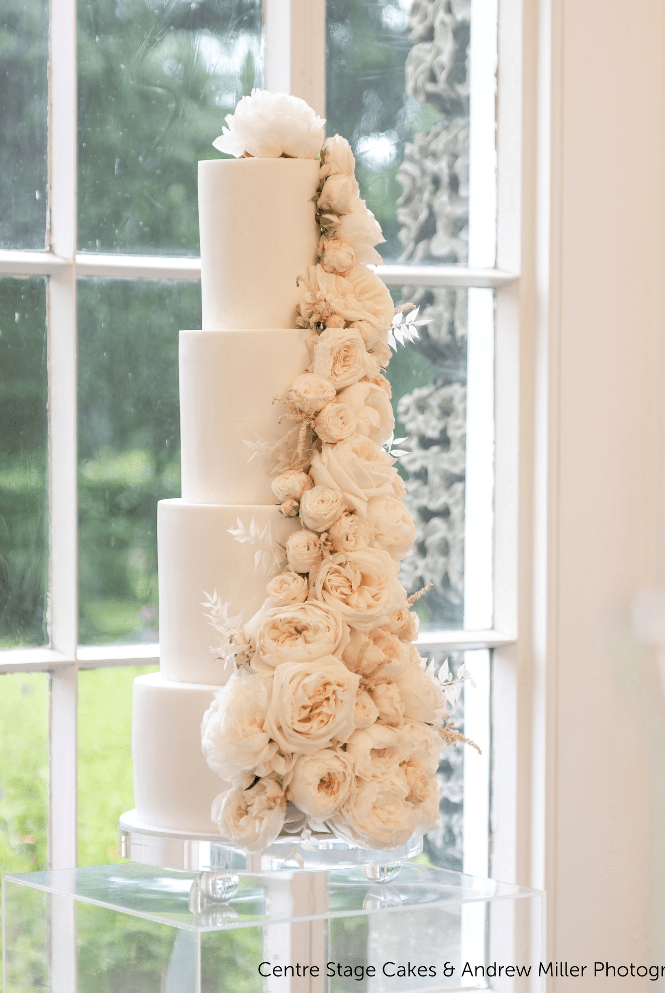 The Stage - Acrylic Footed Cake Stand - Prop Options