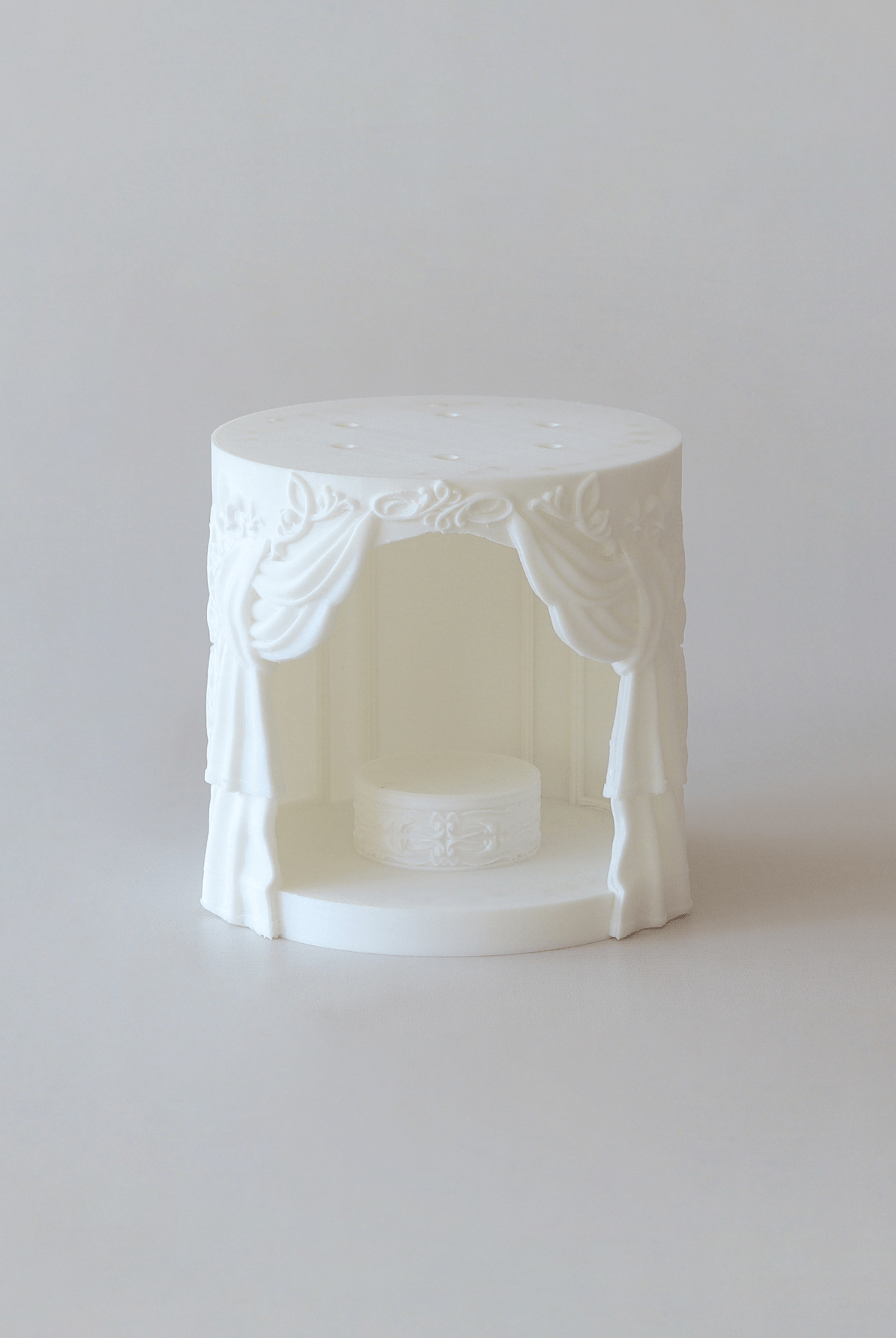 The Theatre Tier - Prop Options