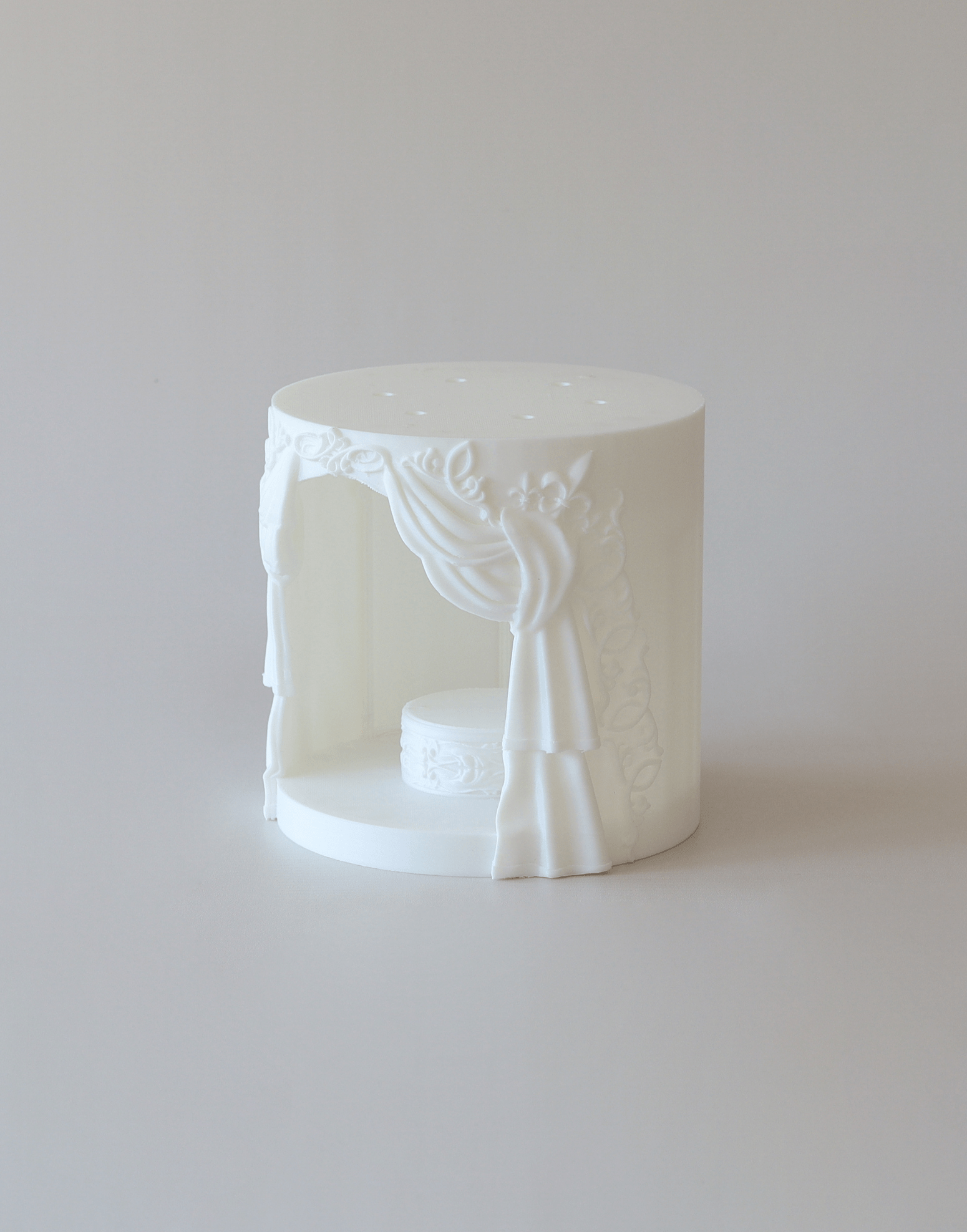 The Theatre Tier - Prop Options