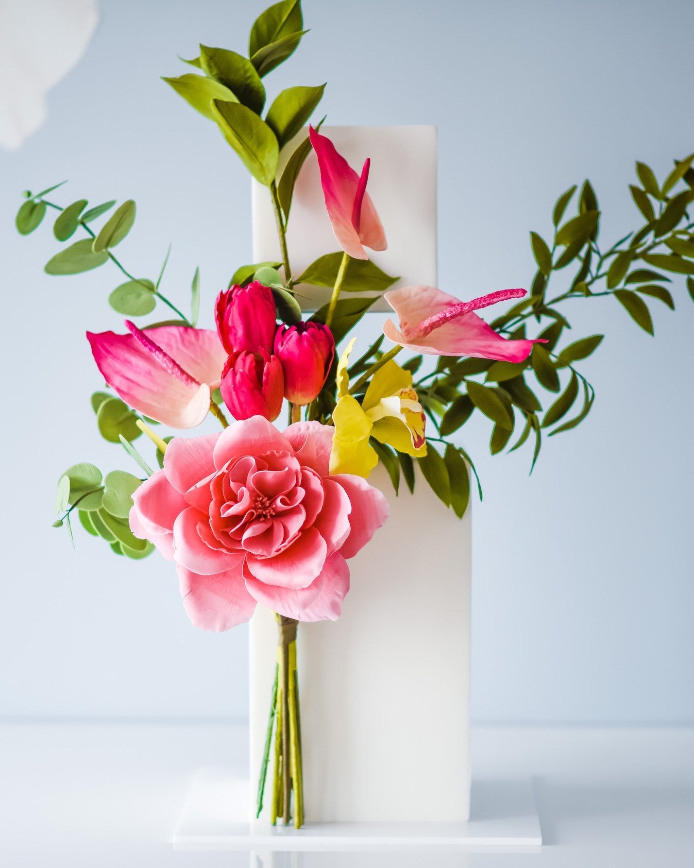 PropSecure® Square Floating Side Bar Cake Separator - Prop Options