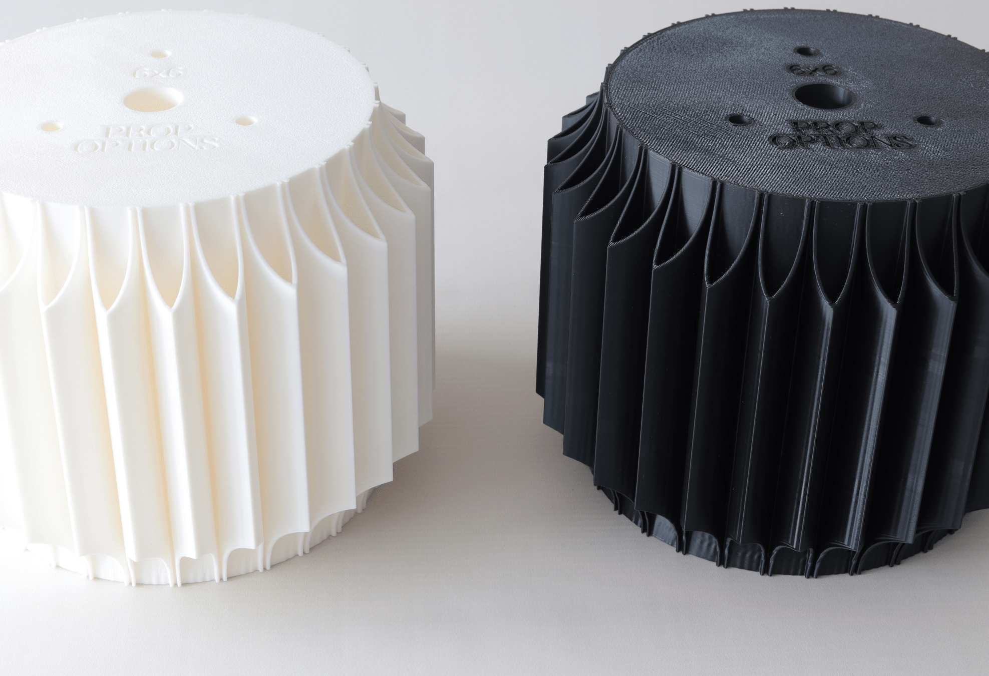 Round Fluted Cake Separator - Prop Options