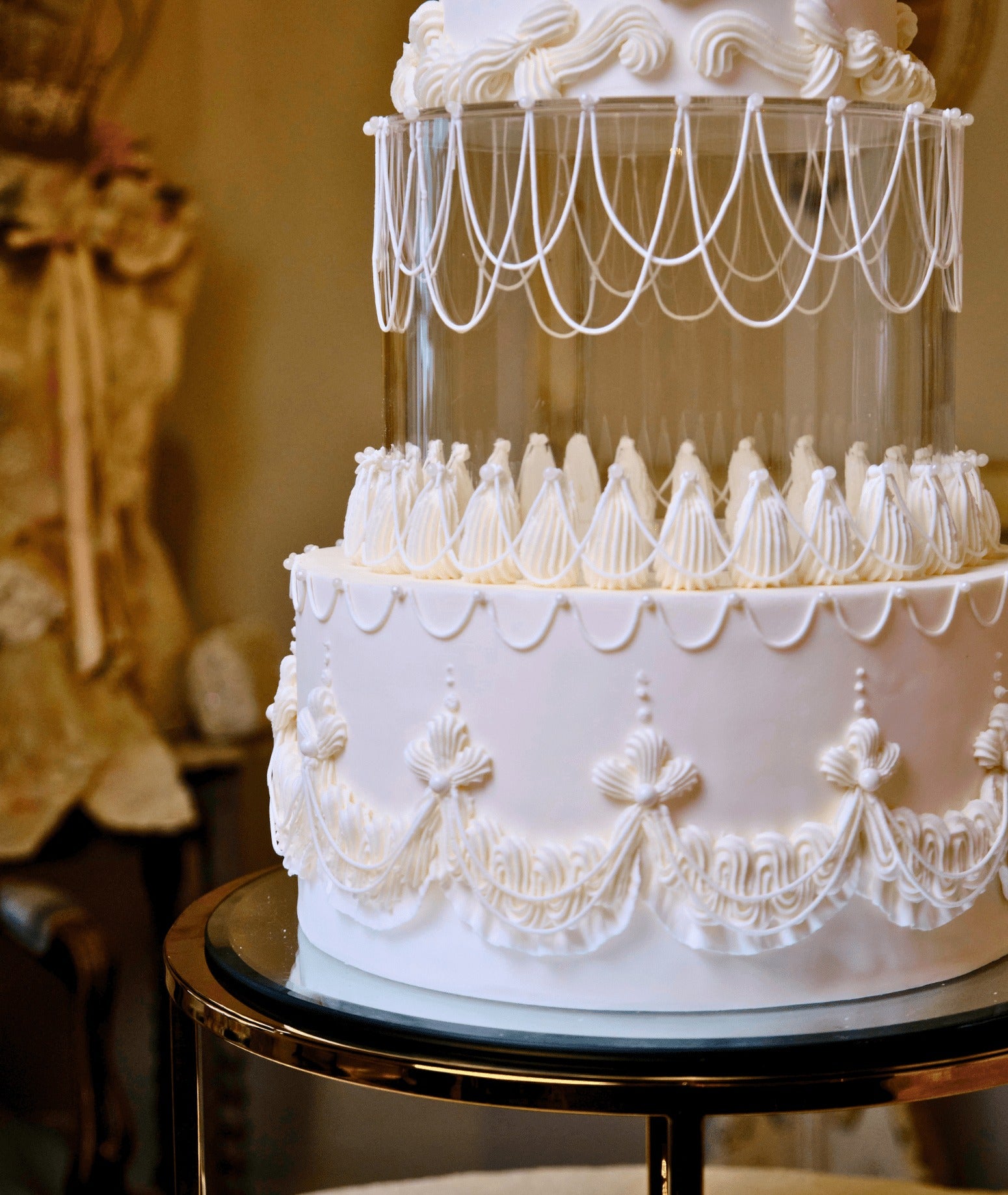Shop The Look - A Royal Affair - Prop Options
