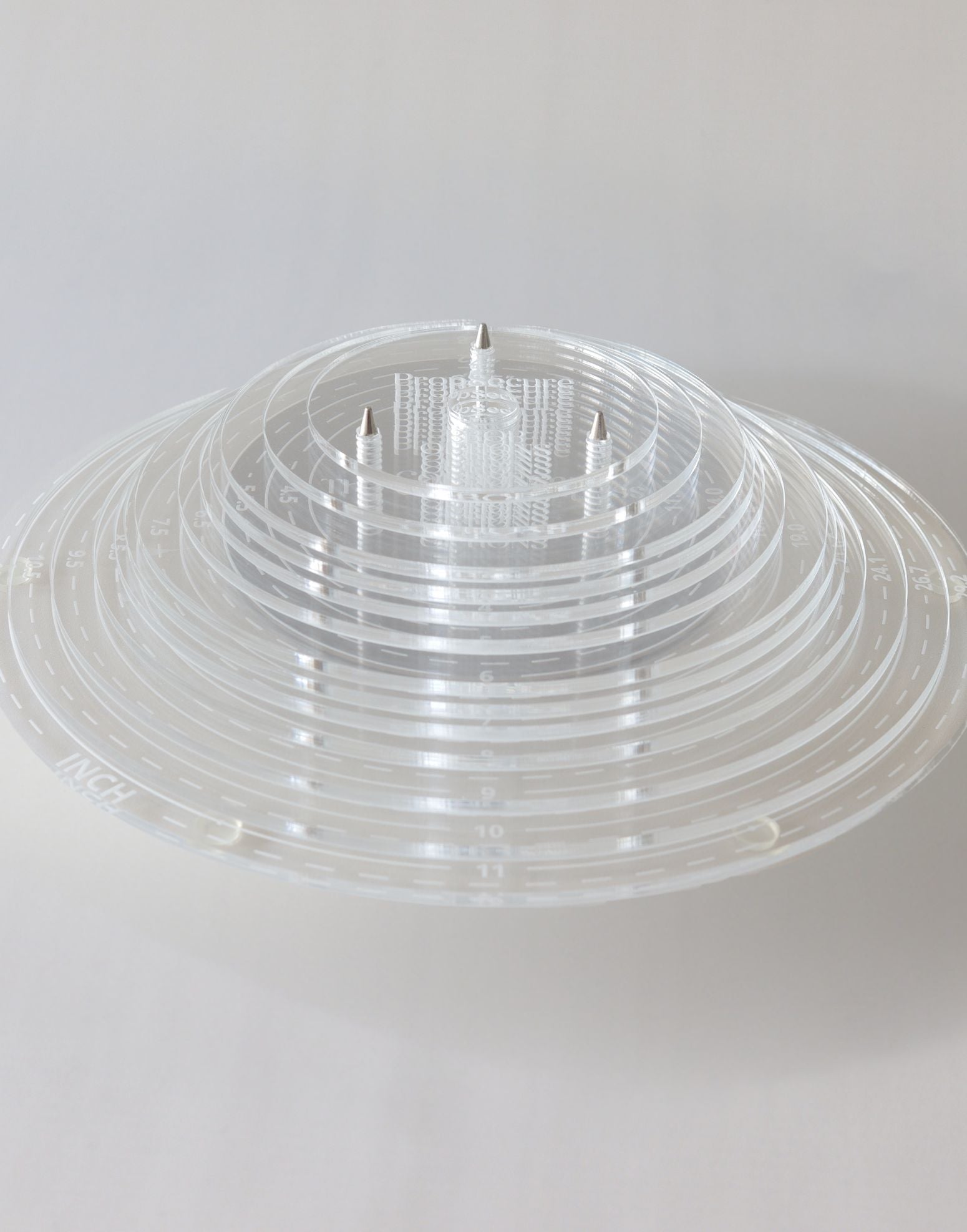 The Round Cake Compass: Round Cake Boards and Plates - Prop Options